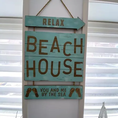 Holiday's & Short-stay Katwijk Lejlighed *