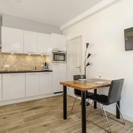 Holiday's & Short-stay Katwijk