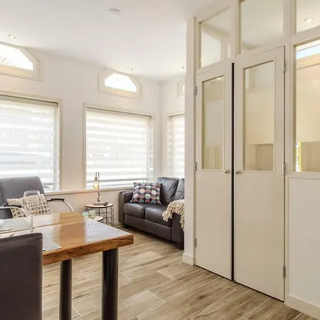 Holiday's & Short-stay Katwijk